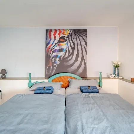 Akram I - Zentral Und Ruhig * Hildesheim