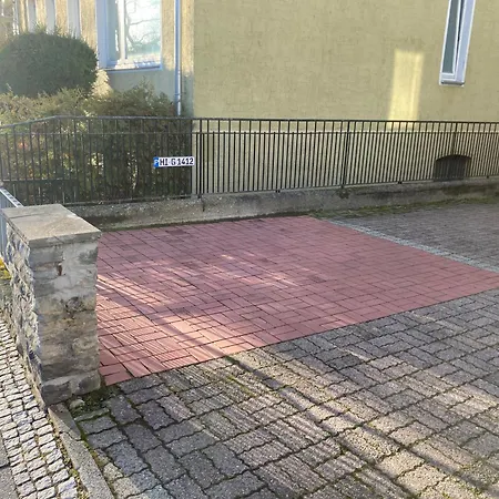 Akram I - Zentral Und Ruhig *