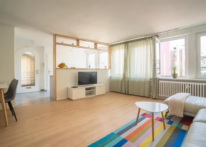 Akram I - Zentral Und Ruhig Apartament *